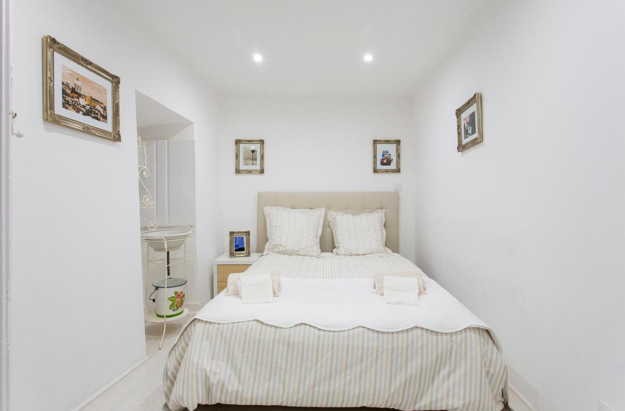 Alfama Panteao 4 Guests Daire Lisboa Dış mekan fotoğraf